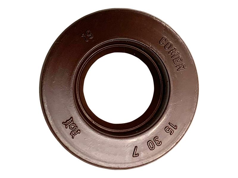 C50 Crankshaft Oil Seal Comer